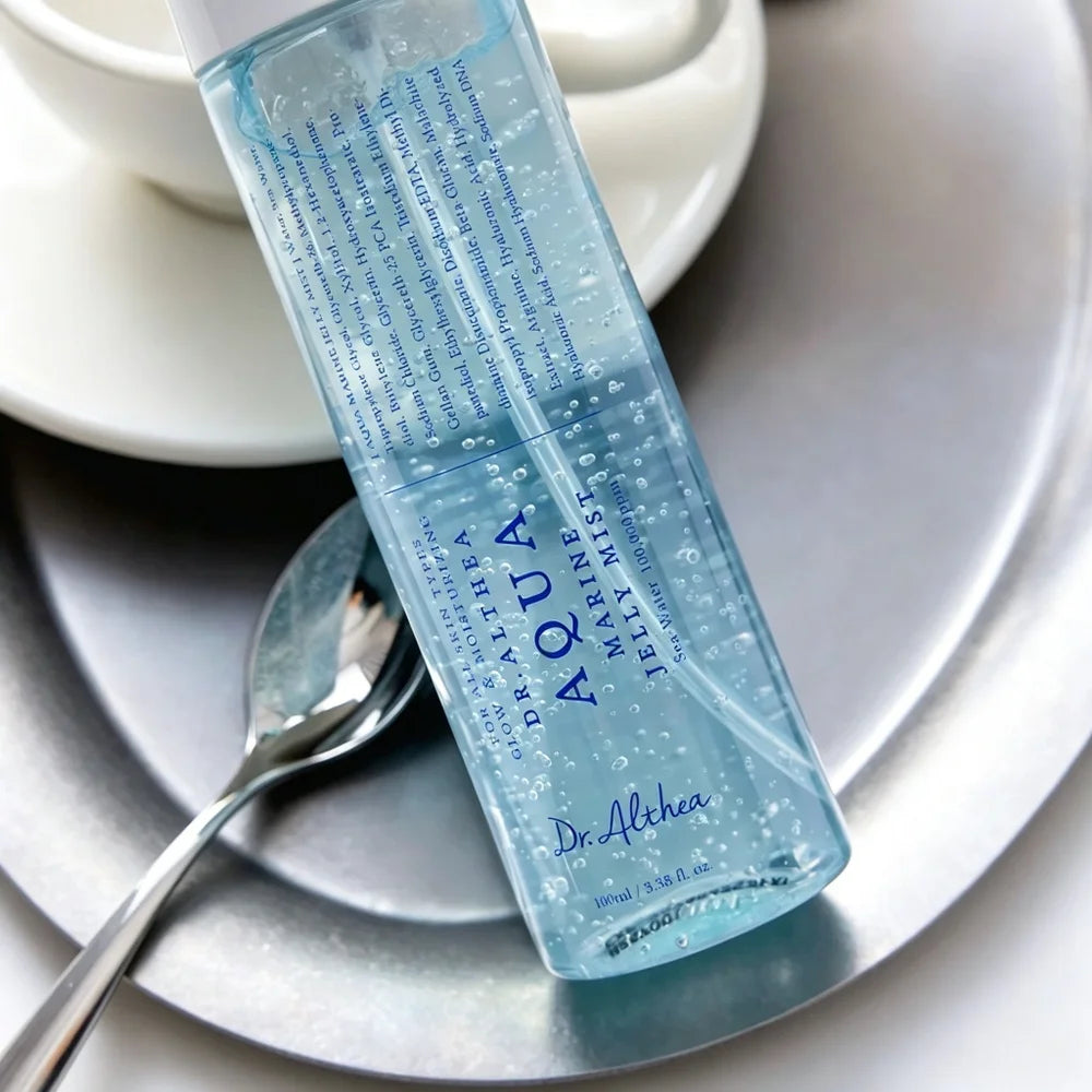 Set de cuidado facial Dr. Althea Korean Aqua Marine: suero hidratante, bruma y crema, con un 70% de agua de bambú, hidratación profunda y calmante para la piel.